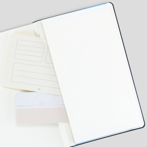 A5 BLUE CAT SOFT TOUCH-COVER DOT GRID - Picture 5 of 6